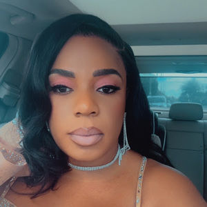 Meet your Posher, Alexandra